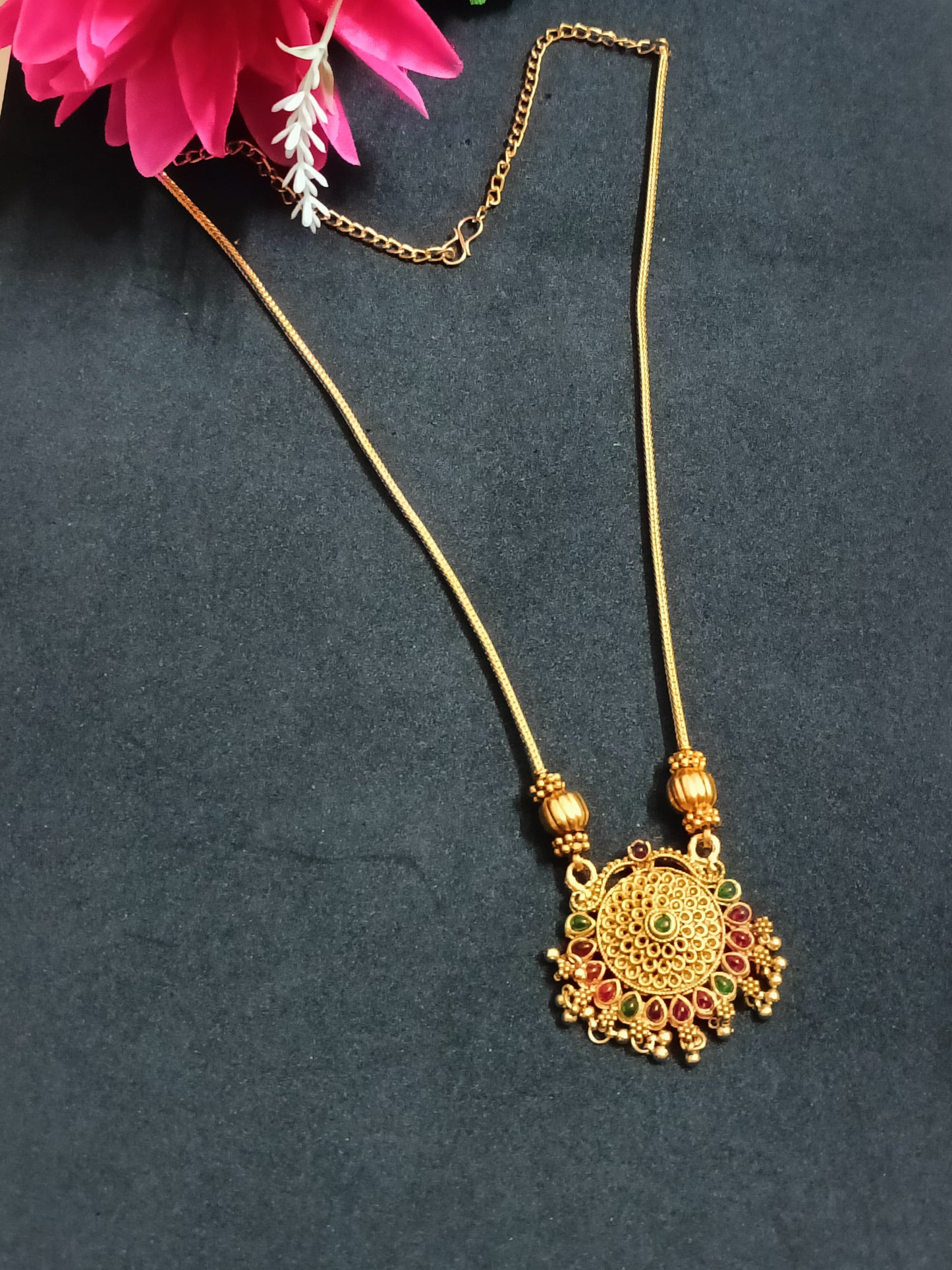 Beautiful Antique Neckpiece with Earrings