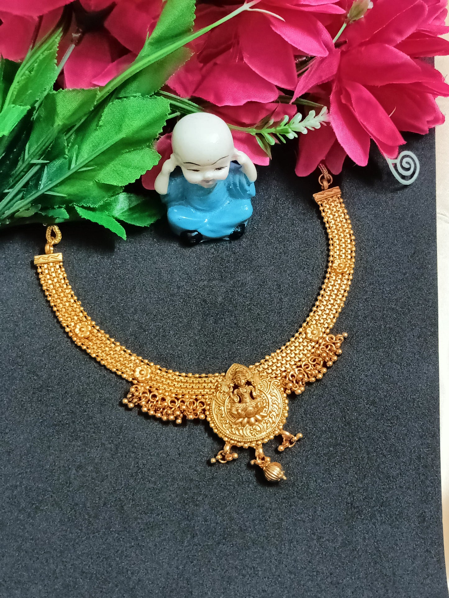 Traditional Lakshmi Necklace with Earrings