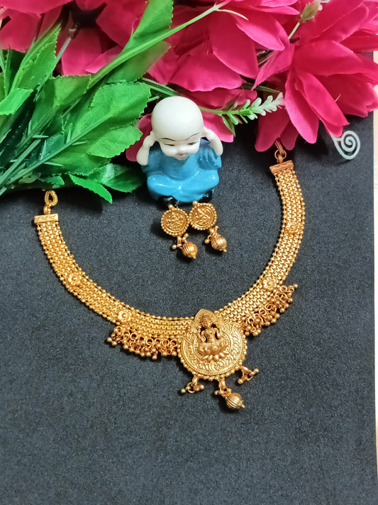 Traditional Lakshmi Necklace with Earrings