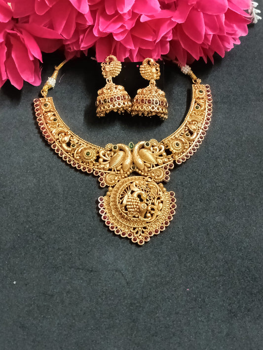 Premium Peacock Set with Beautiful Earrings.