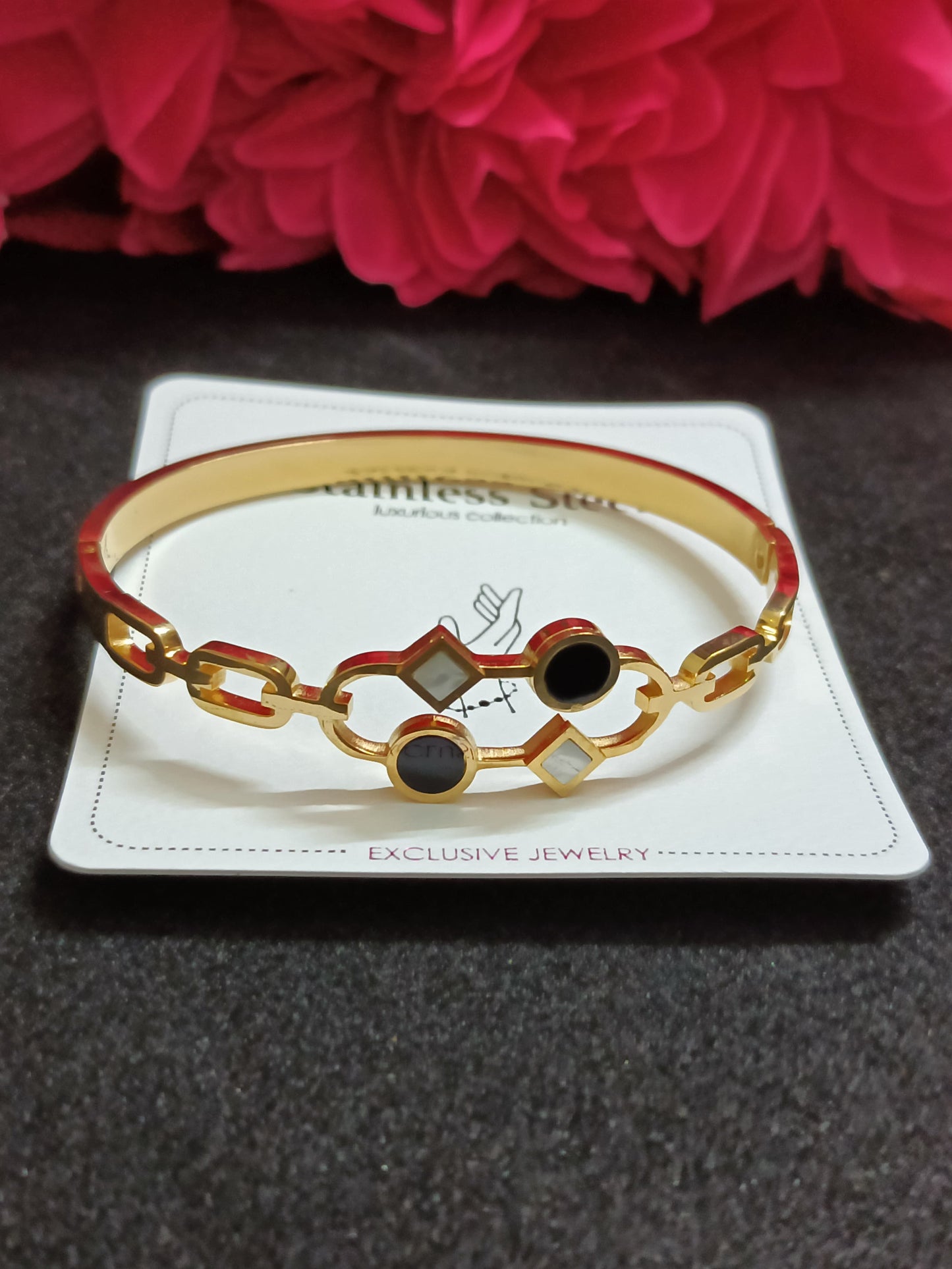 Trendy Design Bracelet