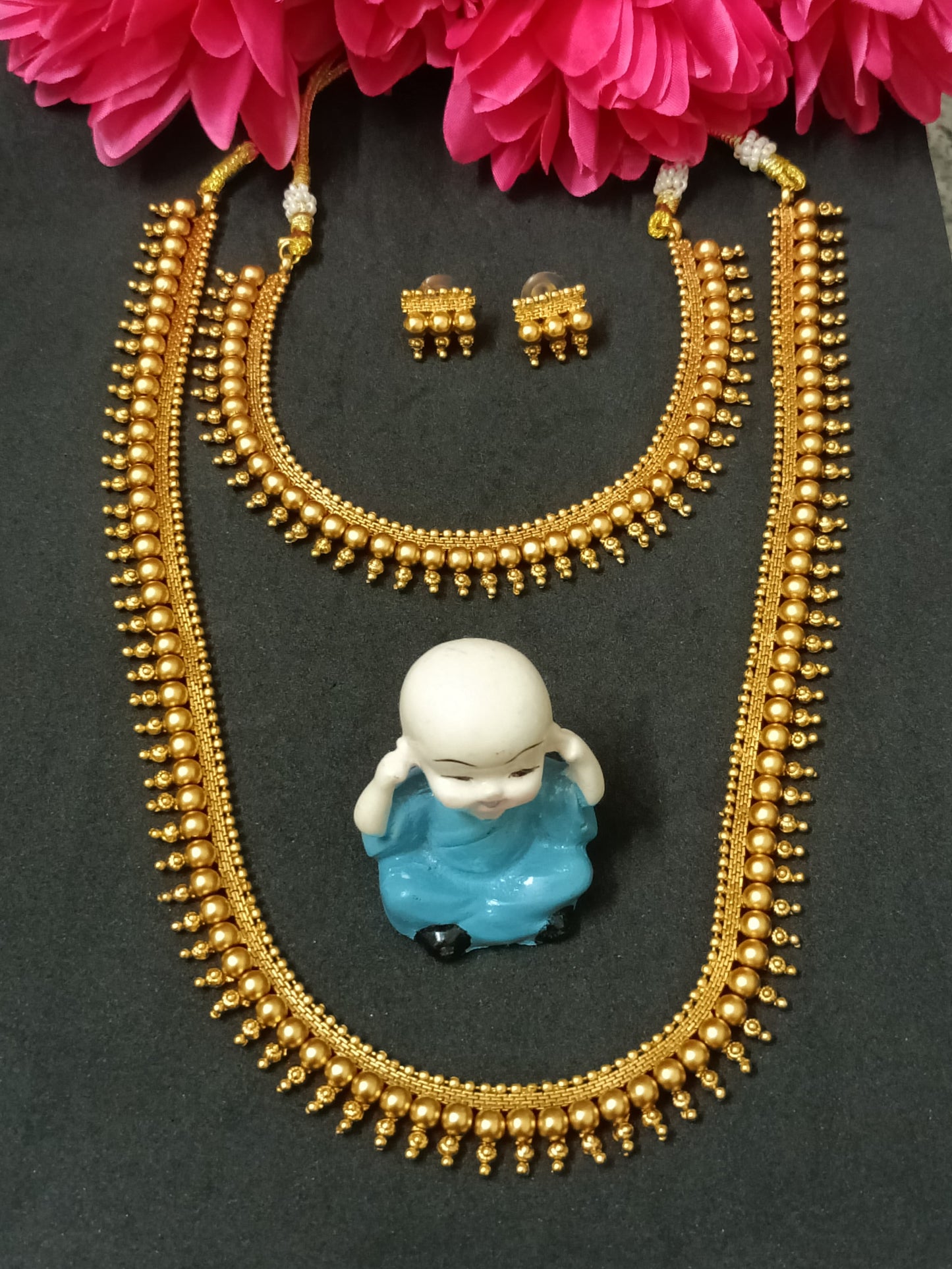 Simple and Elegant Necklace and Haram  with Earrings