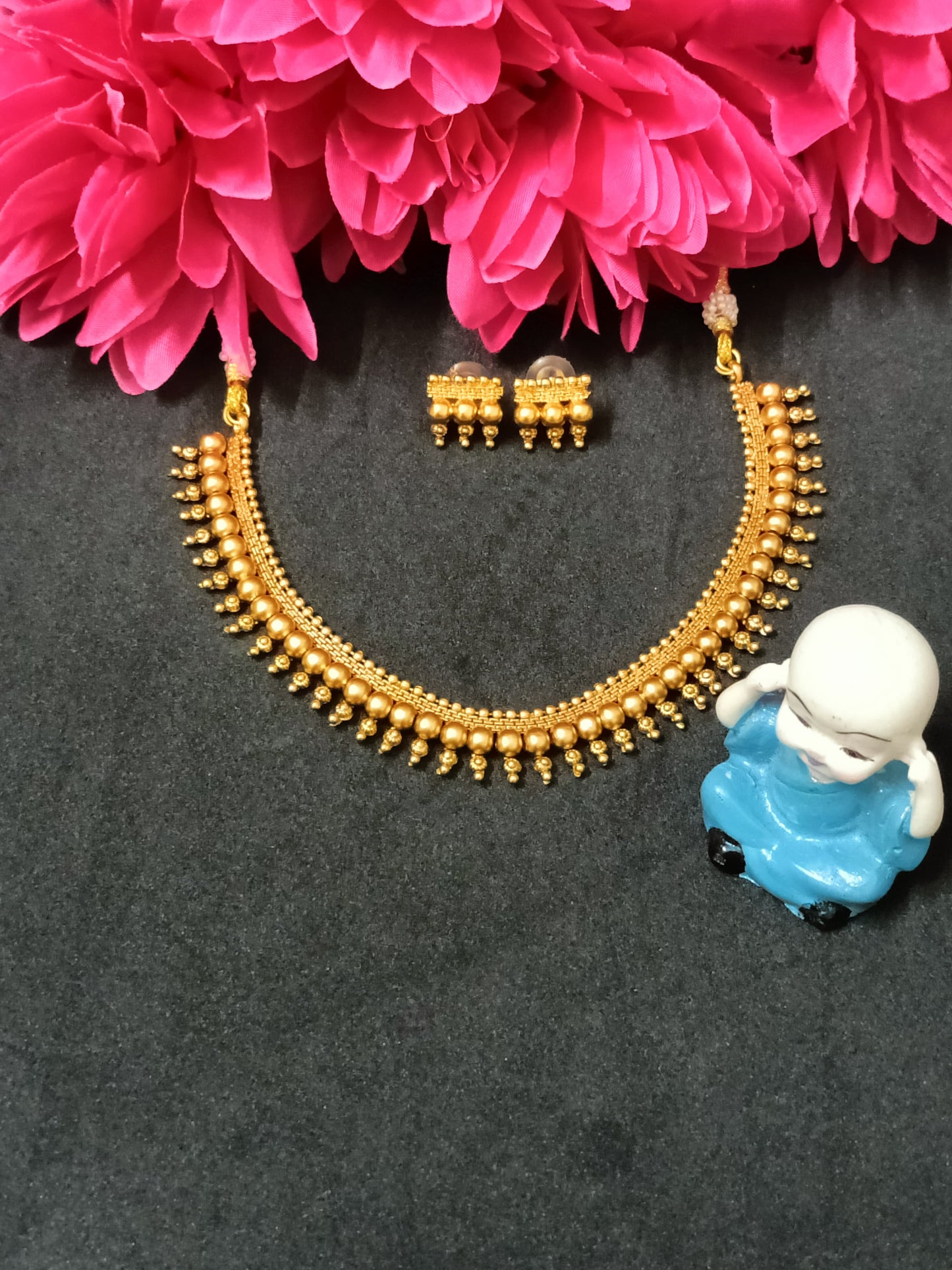 Simple and Elegant Necklace and Haram  with Earrings