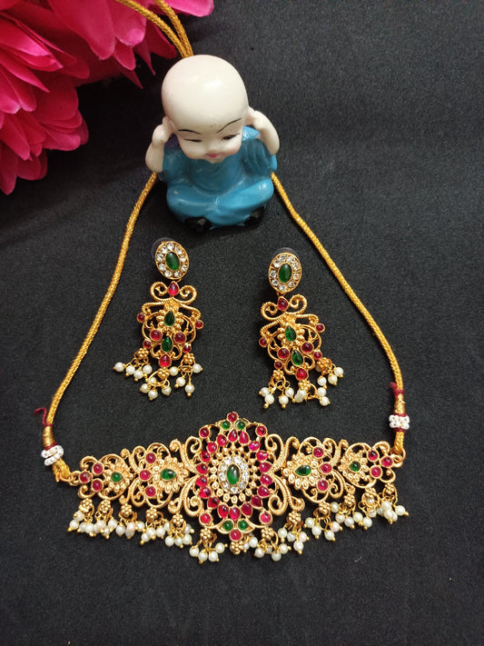 Beautiful Kem Stone Choker set with Earrings